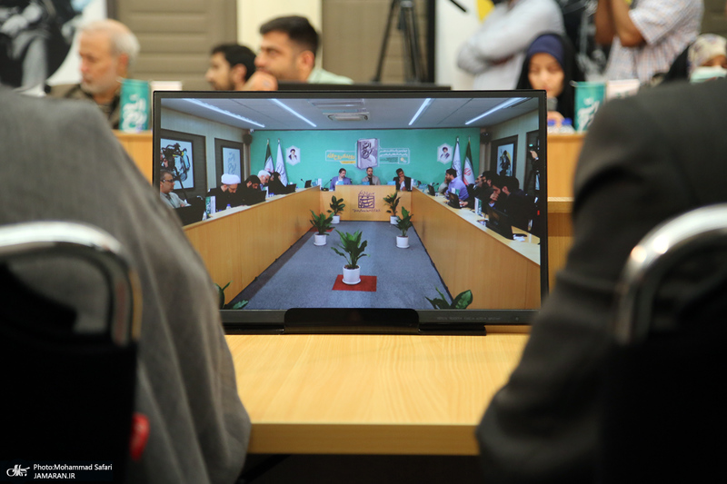 رونمایی از کتاب «روح الله» با تقریظ رهبر انقلاب