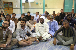 بازدید جمعی از دانشجویان دانشگاه جامعه المصطفی از جماران