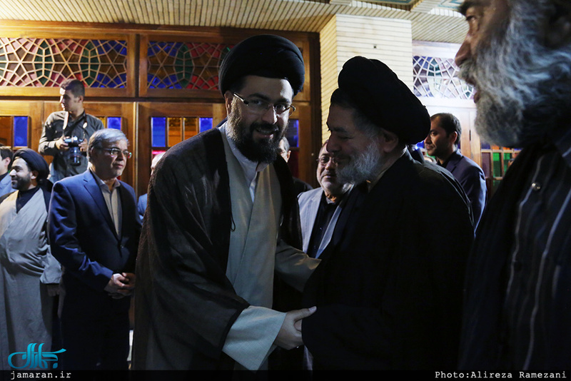 مراسم ختم مادر حجت الاسلام و المسلمین محتشمی پور در مسجد نور