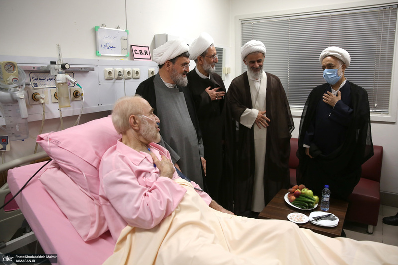 عیادت جمعی از شخصیت های سیاسی و فرهنگی از سید محمد خاتمی - 2