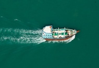 خانواده های ملوانان گرفتار درقطر خواستار آزادی آنان شدند