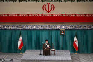 دیدار جمعی از رأی اولی‌ها و خانواده‌های شهدا با رهبر معظم انقلاب