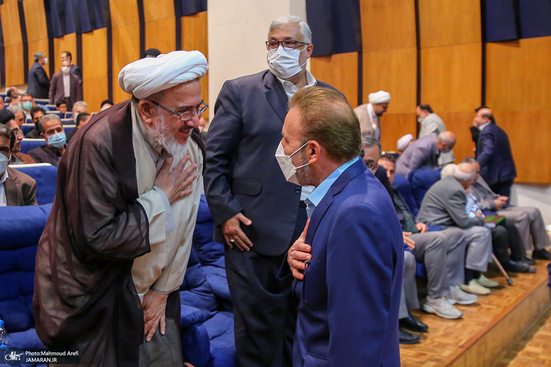 مراسم بزرگداشت سید محمود دعایی (ره) و معارفه سید عباس صالحی