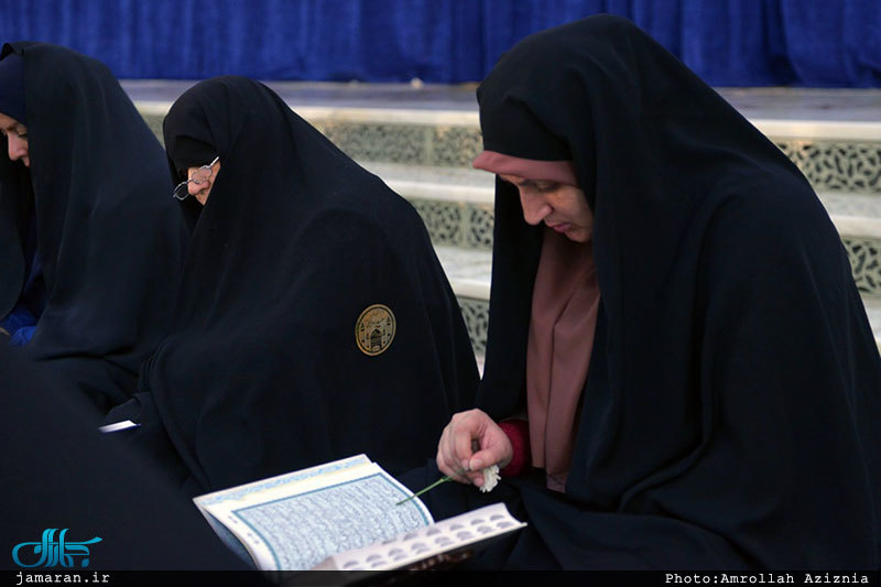 محفل انس با قرآن در حرم مطهر امام خمینی(س)