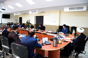 نشست هم‌اندیشی جمعی از طلاب و دانشجویان پژوهشگر حوزه اندیشه امام (س) با رئیس مؤسسه تنظیم و نشر آثار امام خمینی