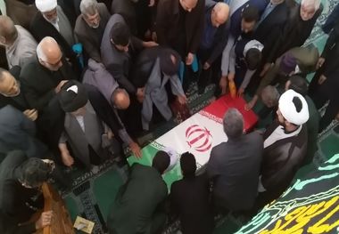 پیکر امام جمعه موقت نکا تشییع و به خاک سپرده شد