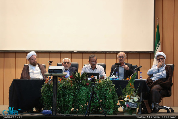 مراسم سی و نهمین سالگرد در گذشت آیت الله طالقانی برگزار شد