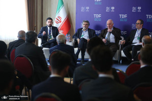 شست‌های روز دوم مجمع گفتگوی تهران