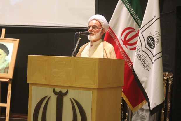 ملت ایران ‌در برابر توطئه های دشمنان هوشیار است