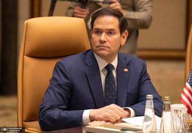 استقبال ایالات متحده از آغاز فرایند بازگشت تحریم‌ها علیه ایران با کلید خوردن اسنپ بک/ ادعای وزیر خارجه آمریکا: آماده گفت و گوی مستقیم با ایران هستیم/ با تروئیکای اروپایی برای بازگرداندن تحریم های بین المللی علیه ایران همکاری می‌کنیم