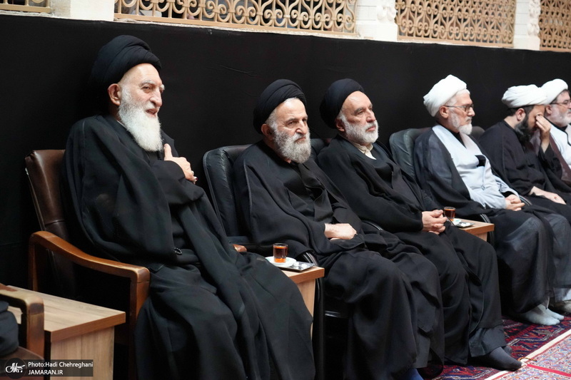 مراسم عزاداری روز تاسوعای حسینی در بیوت مراجع و علماء‎