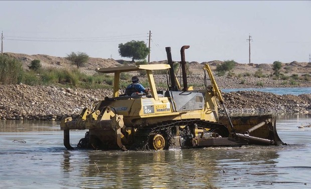 مسیر رودخانه تلار در شیرگاه لایروبی می شود