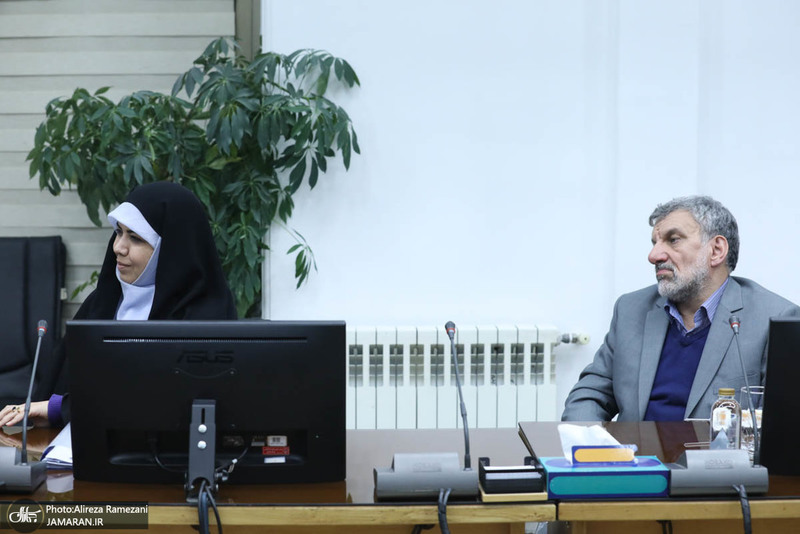 جلسه شورای جهاد دانشگاهی با حضور محمدرضا عارف
