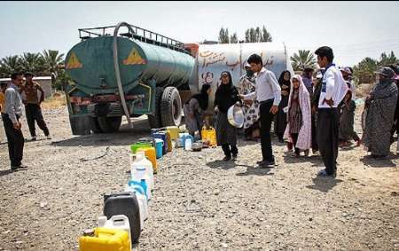 سال 1395 آبرسانی با تانکر سیار به 39 روستای شهرستان قاینات انجام شد