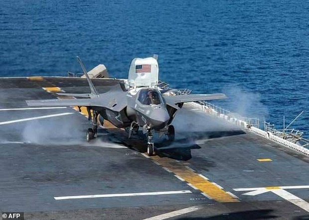 عکس/ اولین حادثه سقوط جنگنده F-35B آمریکا