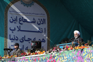 رئیس جمهور در مراسم راهپیمایی 22 بهمن