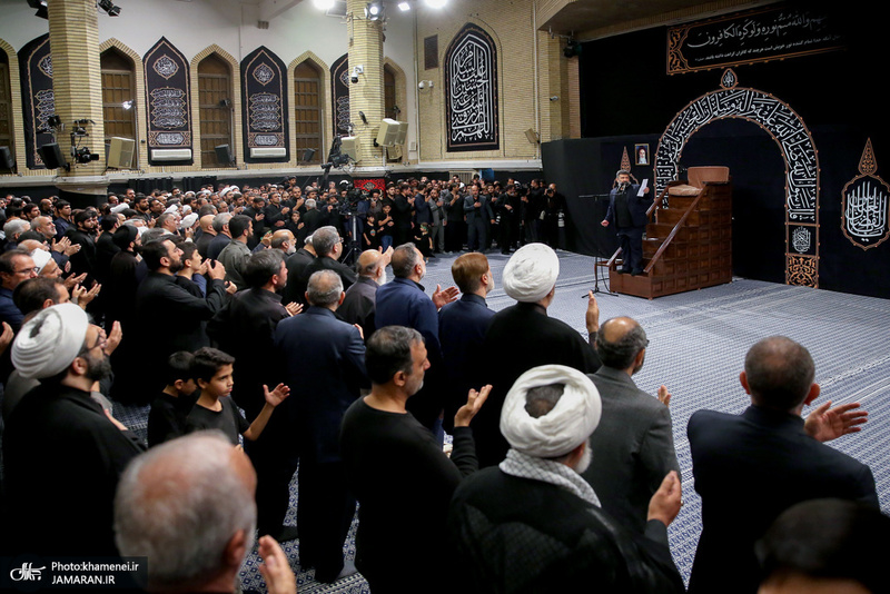 آخرین شب مراسم عزاداری حضرت اباعبدالله الحسین (ع) در حسینیه امام خمینی