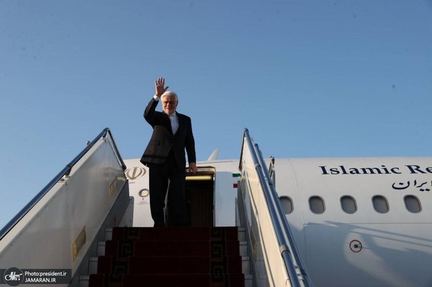 عارف به روسیه سفر می‌کند