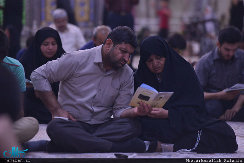 مراسم دعای پرفیض عرفه در حرم امام خمینی(س)