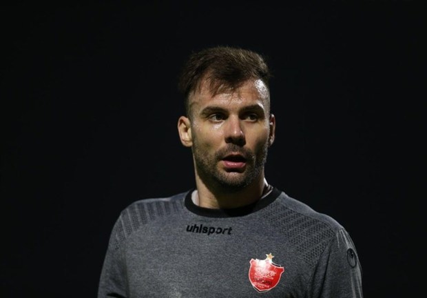 رادوشویچ در شرایط فسخ یک‌طرفه با وجود قرارداد ۳ ساله!
