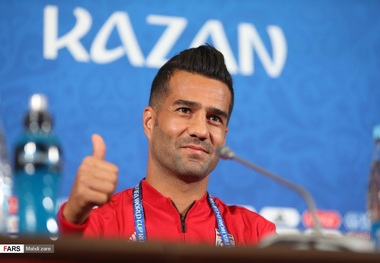 پاسخ هوشمندانه شجاعی به خبرنگار حاشیه ساز +فیلم