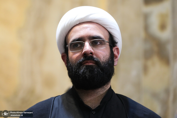 فرزند شهید علی لاریجانی: الان بدترین اتفاق این است که بخواهیم برای کشور یک مسیر بن‌بست را پیش ببریم/ باید به تدابیر رهبری و مسئولان اعتماد کنیم/ وحدت و انسجام ملی مسئله‌ای مقطعی نیست