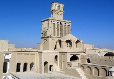 ابرکوه آماده استقبال از مسافران نوروزی است