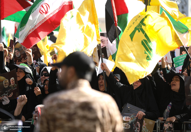 تجمع مردمی ضد صهیونیستی در میدان امام حسین (ع)