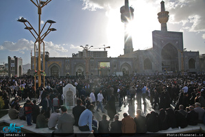 سخنرانی رهبر معظم انقلاب در اجتماع عظیم زائران و مجاوران حرم رضوی