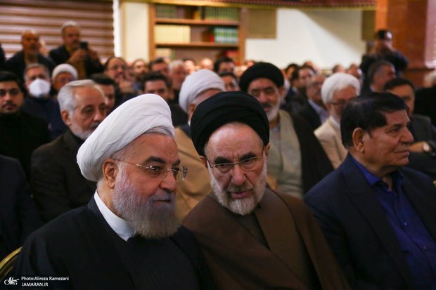 تهمت و توهین به سید محمد خاتمی و حسن روحانی در برنامه تلویزیون + فیلم