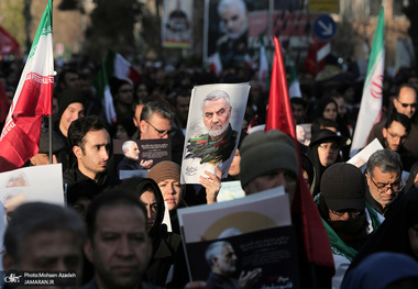 حضور میلیون ها تهرانی در تشییع پیکر مطهر سردار قاسم سلیمانی - 5