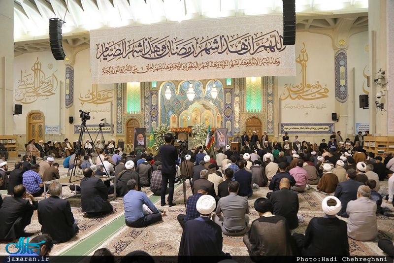 مراسم بزرگداشت حجت‌الاسلام و المسلمین سید مهدی طباطبایی(ره) در حرم مطهر حضرت معصومه(س)