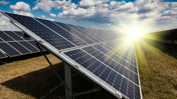 راه اندازی پنل خورشیدی نیازمند تسهیلات اشتغال است