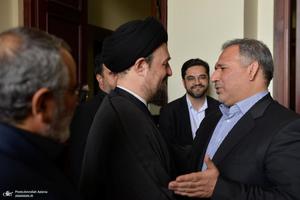 حاشیه های تجدید میثاق نمایندگان مجلس دوازدهم با آرمان های امام خمینی (س)