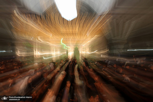 احیای شب بیست و یکم ماه مبارک رمضان در حرم مطهر امام خمینی(س)