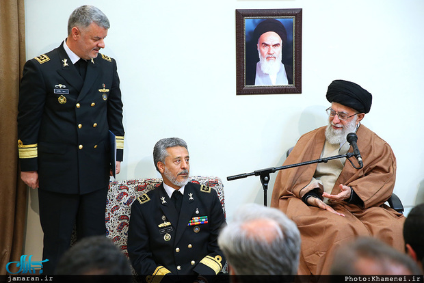 رهبر معظم انقلاب: نیروی دریایی در خط مقدم دفاع از کشور است/ با همت بلند و ابتکار و اقدام، حرکت پر شتاب را ادامه دهید
