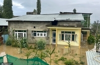 سیل در کشمیر ھند ادامه دارد (5)