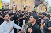عزادارای روز عاشورا در کشمیر هند (4)