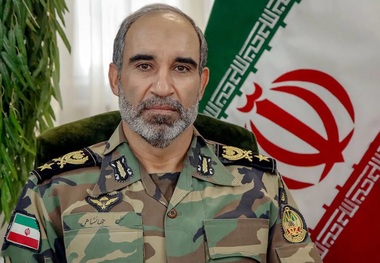 هشدار فرمانده نیروی زمینی ارتش ایران به ارتش آمریکا: سربازان شما را به ماقبل حجر می‌فرستیم
