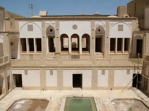 مرحله دوم مرمت خانه تاریخی 'باکوچی' کاشان آغاز شد