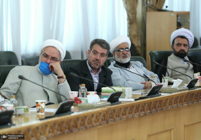 نشست هم اندیشی جهانگیری با جمعی از علما و روحانیون