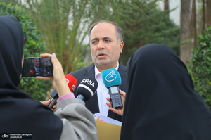 هیئت دولت در جمع خبرنگاران - غلامرضا نوری قزلجه