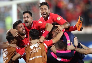 پرسپولیسی ها شارژ مالی شدند
