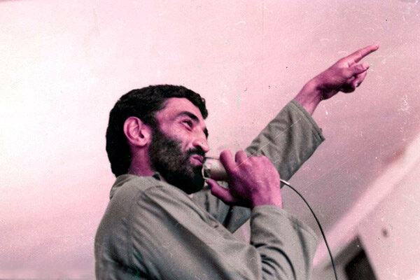 نگاهی به «عروج از شاخه زیتون» به مناسبت درگذشت مادر شهید متوسلیان؛ مادرم عکس احمد را روی سینه‌اش می‌گذاشت و گریه می‌کرد