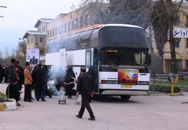 کاروان ها تا بهبود شرایط جوی به خوزستان سفر نکنند