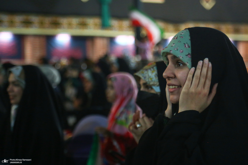 تماشای دیدار ایران و آمریکا در مجموعه فرهنگی سرچشمه
