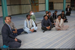 بازدید جمعی از دانشجویان زبان فارسی از کشورهای هند، پاکستان ،عراق ، سودان،مالزی از بیت امام در جماران