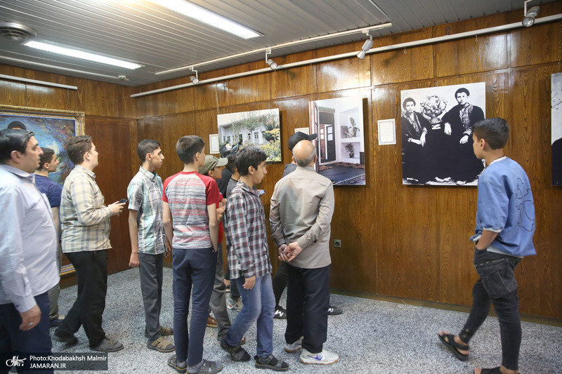 بازدید دانشجویان و دانش آموزان از بیت امام خمینی (س) در جماران