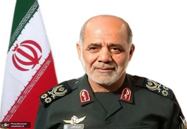 فرمانده قرارگاه مرکزی حضرت خاتم الانبیا: ملت عزیز ایران نباید هیچ گونه نگرانی نسبت به آینده داشته باشند/ نیروهای مسلح نسبت به قبل از جنگ تحمیلی اخیر آماده‌تر و از دستاوردهای بالاتر و بیشتری برخوردار هستند