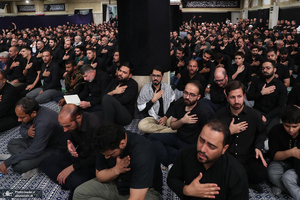 مراسم عزاداری شب تاسوعای حسینی در حسینیه امام خمینی